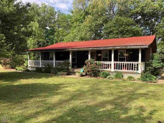 17477 Jack Rd, Trumann, AR 72472