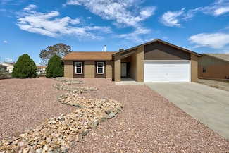 6301 Magpie Way NE, Rio Rancho, NM 87144
