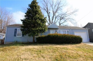 7933 Robinson St, Overland Park, KS 66204