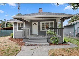 2008 Thompson Ave, Vancouver, WA 98660