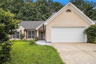 1055 Avalon Dr, Lawrenceville, GA 30044