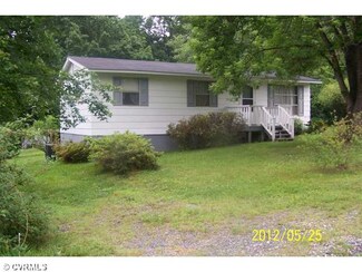 162 Rock Rd, New Canton, VA 23123