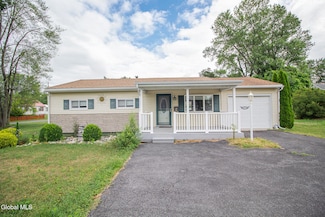 3275 Maryvale Dr, Schenectady, NY 12304