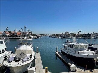 3295 Moritz Dr Unit 4, Huntington Beach, CA 92649