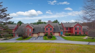 35 Estates Dr Unit 3, Manchester, ME 04351