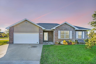 4765 S 130th Rd, Bolivar, MO 65613