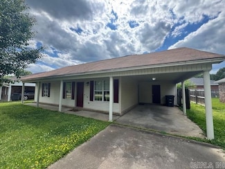 127 Fieldcrest Dr, Searcy, AR 72143