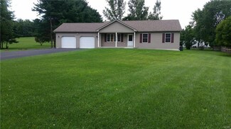 889 N Summit Rd, Bath, PA 18014