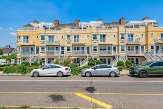 184 Beach 101st St Unit 2B, Rockaway Park, NY 11694