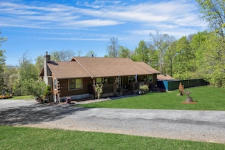 354 Sunset Hill Rd E, Fishkill, NY 12524