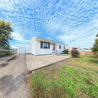 701 S 7th Ave, Marshalltown, IA 50158