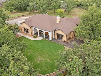 101 Goldfinch Ln, Weatherford, TX 76088