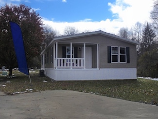 425 S Shoup St Unit 136, Angola, IN 46703