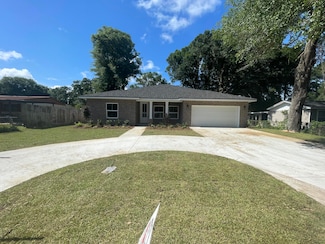 424 Ed St, Fort Walton Beach, FL 32547