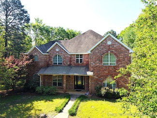 260 Shrouder Rd, Broken Bow, OK 74728