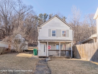 19 Purvis St, Kingston, NY 12401