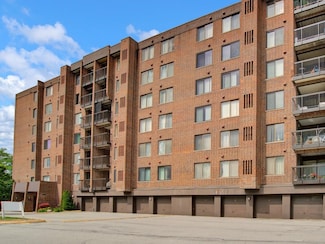 500 Park Ave Unit 535, Calumet City, IL 60409
