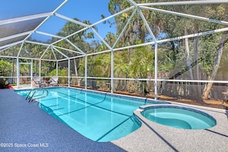 3033 Forest Creek Dr, Melbourne, FL 32901