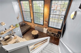 25 Grand St Unit 250, Norwalk, CT 06851