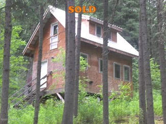 4361 Kallenberg Rd, Fairbanks, AK 99709