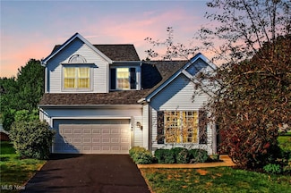 1648 E Turkey Run Dr, Newark, OH 43055
