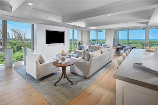 6897 Grenadier Blvd Unit 501, Naples, FL 34108