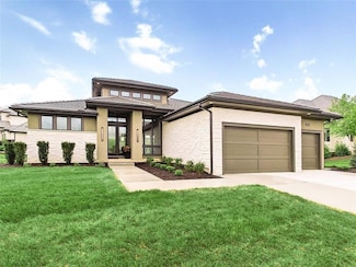 7908 Millridge St, Shawnee, KS 66218