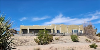 880 Supai Dr, Meadview, AZ 86444