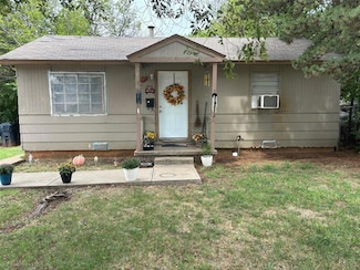 49 SW 56th St, Oklahoma City, OK 73109