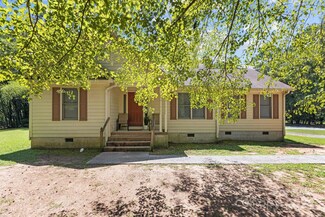 1515 Indian Camp Rd, Chapel Hill, NC 27516
