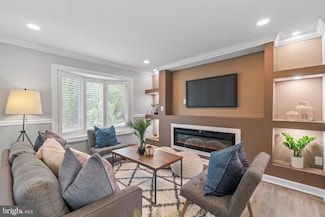 7102 Walnut Ave, Pikesville, MD 21208