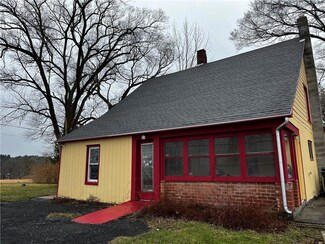 830 Carter Bridge Rd, Greenville, NY 12083