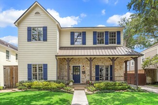 2821 Wroxton Rd, Houston, TX 77005