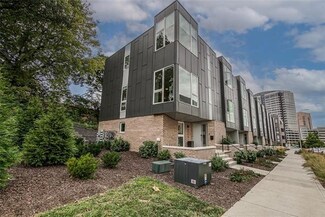 2726 McGee Trafficway, Kansas City, MO 64108