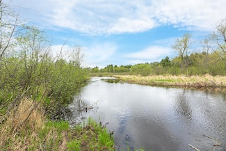 611 W Dyer Farm Rd, Eagle River, WI 54521
