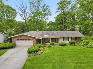1381 Stafore Dr, Bethlehem, PA 18017