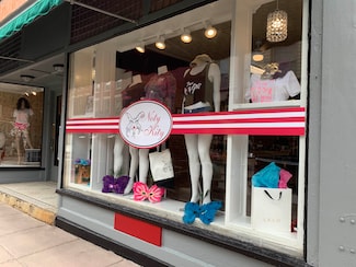 122 N Main St, Galena, IL 61036