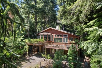 1099 Worthy Place, Greenbank, WA 98253