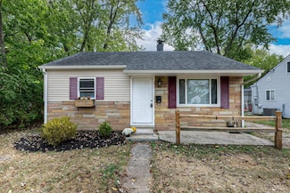400 W Main St, West Carrollton, OH 45449