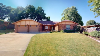 2905 Blue Sage Ct, Woodward, OK 73801