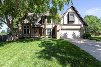 11808 W 128th St, Overland Park, KS 66213