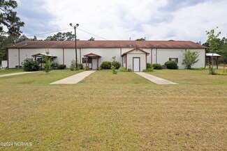 135 Jolinda Rd, Vass, NC 28394