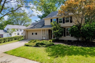 3401 Helen Rd, Shaker Heights, OH 44122
