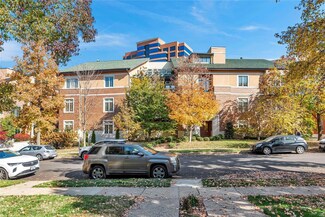 23 Brighton Way Unit 300, Saint Louis, MO 63105