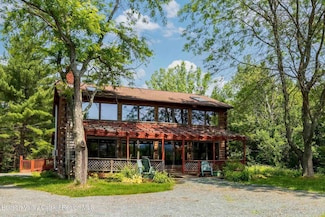 340 Lower Cady Rd, Old Chatham, NY 12136