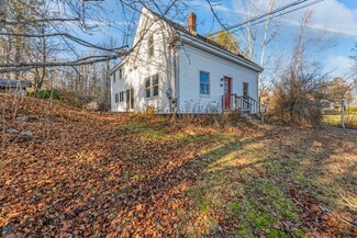 38 Churchill St, Wiscasset, ME 04578
