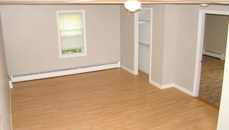33 Norton St Unit 2, Nashua, NH 03064