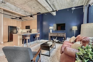 710 Colorado St Unit 6E, Austin, TX 78701