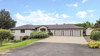 604 N 53rd Ave, Yakima, WA 98908