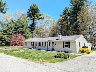 22 Newton Ave, Tewksbury, MA 01876